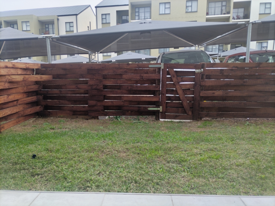 To Let 1 Bedroom Property for Rent in Admirals Park Western Cape
